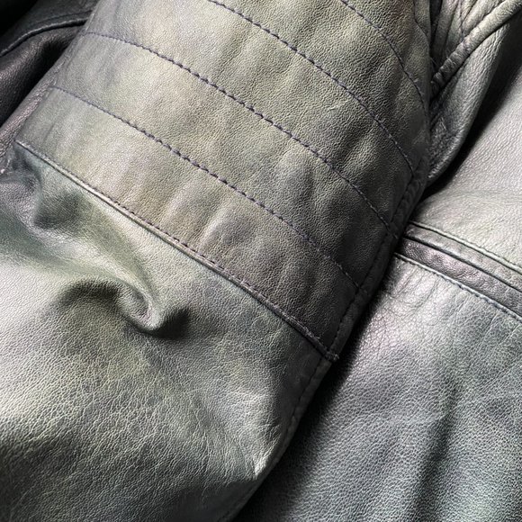 Mens Genuine Leather Jacket - Picture 11 of 12
